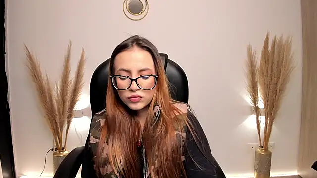 Snapshot of RyliieHunter chatting on 15, 12, 2024 RyliieHunter online show from 15, 12, 2024