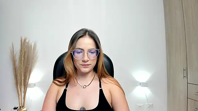Snapshot of RyliieHunter chatting on 3, 1, 2025 RyliieHunter online show from 3, 1, 2025