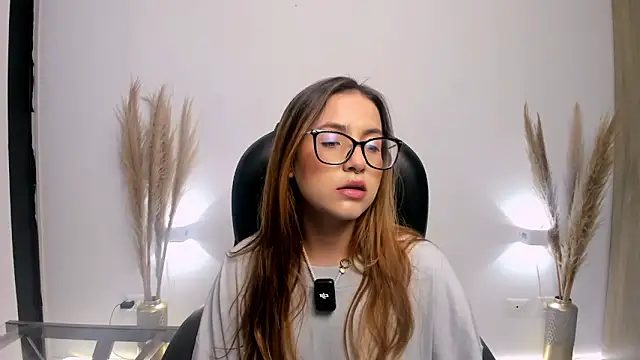 Snapshot of RyliieHunter chatting on 9, 1, 2025 RyliieHunter online show from 9, 1, 2025