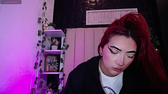 Mia Rinn online show from 12, 2, 2025