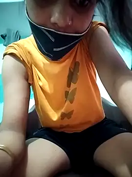 Hotty-Divya online show from 15, 9, 2025