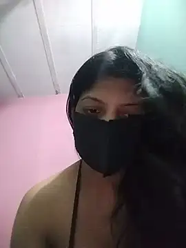 Hotty-Divya online show from 21, 7, 2026