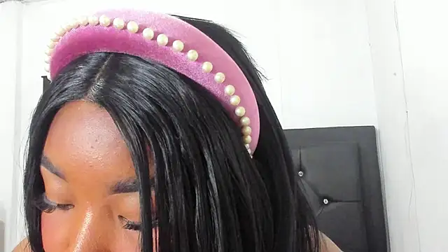 Snapshot of Natassha_brown1 chatting on 9, 9, 2025 Natassha brown1 online show from 9, 9, 2025