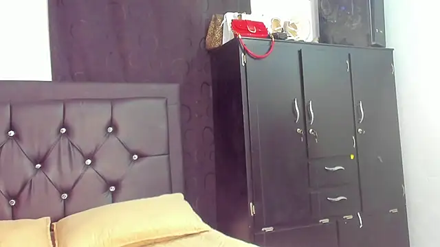 Natassha brown1 online show from 2, 4, 2026