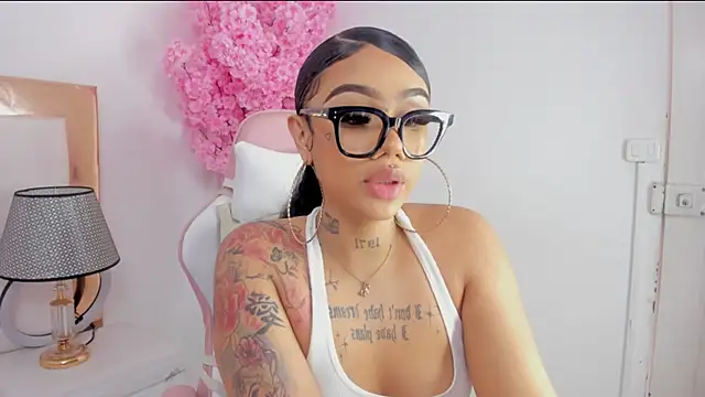 Mia Jansen online show from 8, 2, 2025