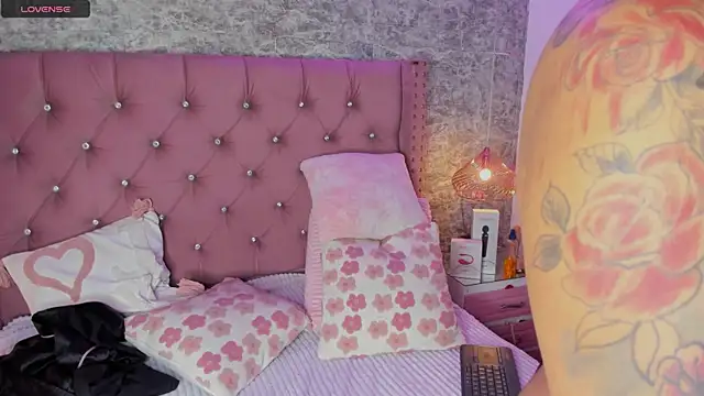 Snapshot of Mia_Jansen chatting on 10, 1, 2026 Mia Jansen online show from 10, 1, 2026