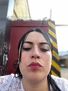 Snapshot of Lesly_10- chatting on 4, 3, 2026 Lesly 10- online show from 4, 3, 2026