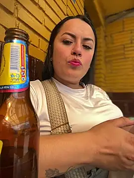 Snapshot of Lesly_10- chatting on 21, 3, 2026 Lesly 10- online show from 21, 3, 2026