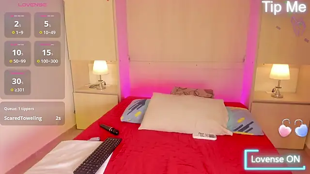 EmilyyStuart online show from 28, 9, 2025