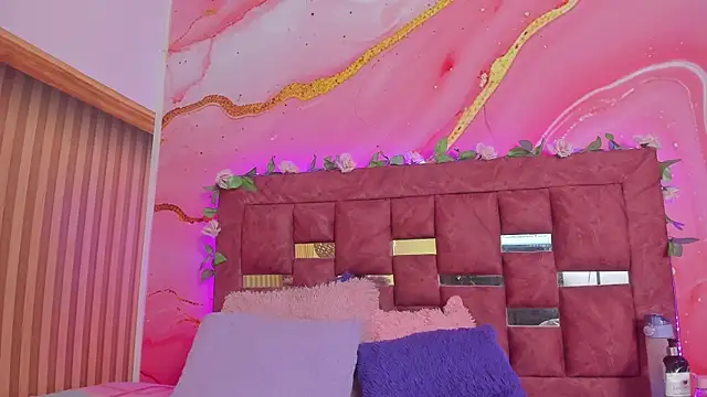 melody paris online show from 8, 11, 2025