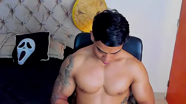 Snapshot of Andrew_wolf7 chatting on 31, 10, 2025 Andrew wolf7 online show from 31, 10, 2025