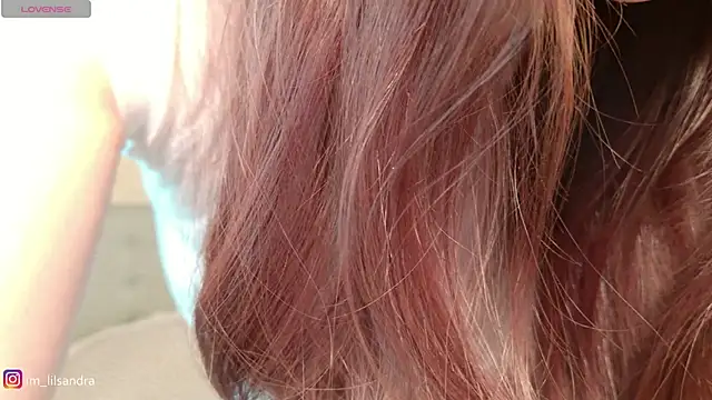 Snapshot of LIl_Sandra chatting on 6, 4, 2026 LIl Sandra online show from 6, 4, 2026