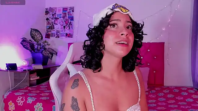 adriannyp 1 online show from 2, 3, 2025