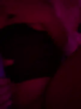 Snapshot of HornyCouple1507 chatting on 28, 11, 2025 HornyCouple1507 online show from 28, 11, 2025