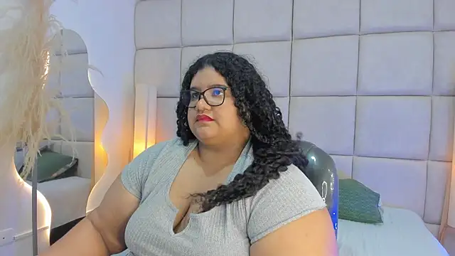 Miley Collins online show from 15, 11, 2025