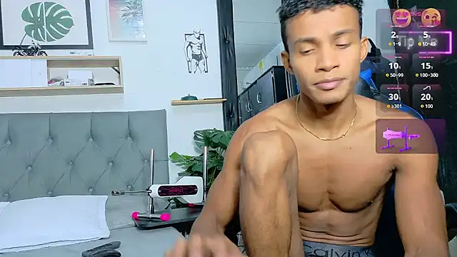 Snapshot of Ryan_Vergon chatting on 21, 4, 2026 Ryan Vergon online show from 21, 4, 2026