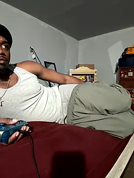 Snapshot of SluttyLyfe4L chatting on 24, 10, 2025 SluttyLyfe4L online show from 24, 10, 2025