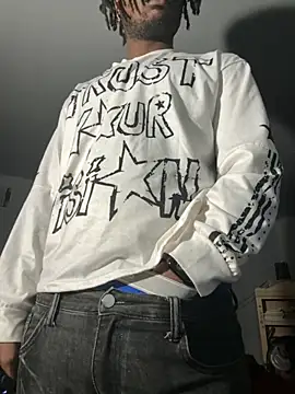 Snapshot of SluttyLyfe4L chatting on 28, 11, 2025 SluttyLyfe4L online show from 28, 11, 2025