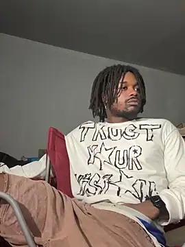 Snapshot of SluttyLyfe4L chatting on 30, 11, 2025 SluttyLyfe4L online show from 30, 11, 2025