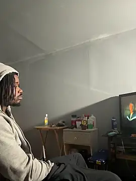 SluttyLyfe4L online show from 5, 2, 2026