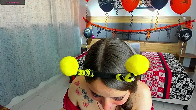 martina lujann online show from 6, 10, 2025