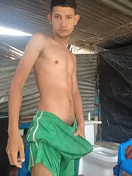 Snapshot of Valentinacuc chatting on 28, 9, 2025 Valentinacuc online show from 28, 9, 2025