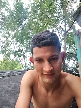 Snapshot of Valentinacuc chatting on 13, 1, 2026 Valentinacuc online show from 13, 1, 2026