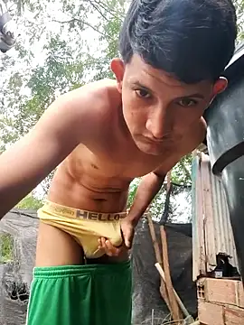 Snapshot of Valentinacuc chatting on 19, 2, 2026 Valentinacuc online show from 19, 2, 2026