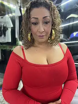 Snapshot of Katti_Barrera chatting on 18, 7, 2026 Katti Barrera online show from 18, 7, 2026