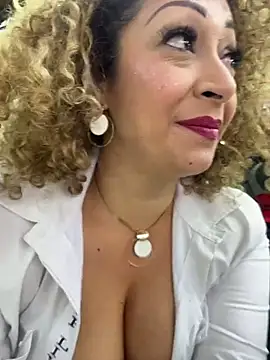 Snapshot of Katti_Barrera chatting on 25, 7, 2026 Katti Barrera online show from 25, 7, 2026