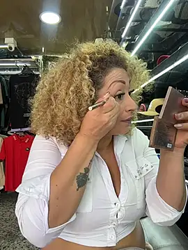 Snapshot of Katti_Barrera chatting on 26, 7, 2026 Katti Barrera online show from 26, 7, 2026