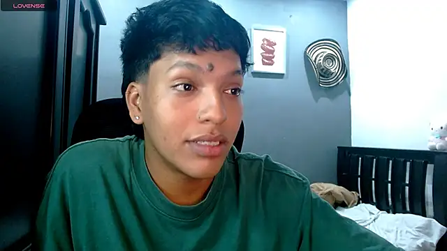 Xander bonnet1 online show from 18, 1, 2025