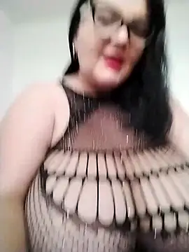 Snapshot of Madisonpalacio chatting on 4, 5, 2026 Madisonpalacio online show from 4, 5, 2026