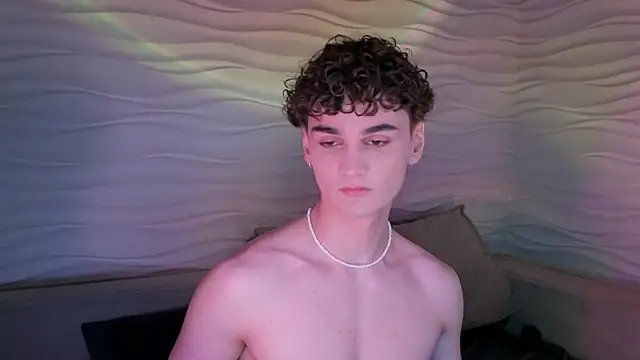 Snapshot of adam_21cm__ chatting on 7, 2, 2025 adam 21cm   online show from 7, 2, 2025