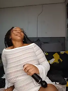 DrippinCaramelCutie online show from 16, 7, 2026