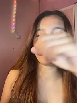 ursweet babygirl online show from 13, 3, 2026