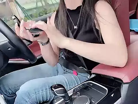 Snapshot of newwell chatting on 11, 4, 2026 newwell online show from 11, 4, 2026