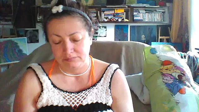 Snapshot of MariaAnaSunshine chatting on 11, 2, 2026 MariaAnaSunshine online show from 11, 2, 2026