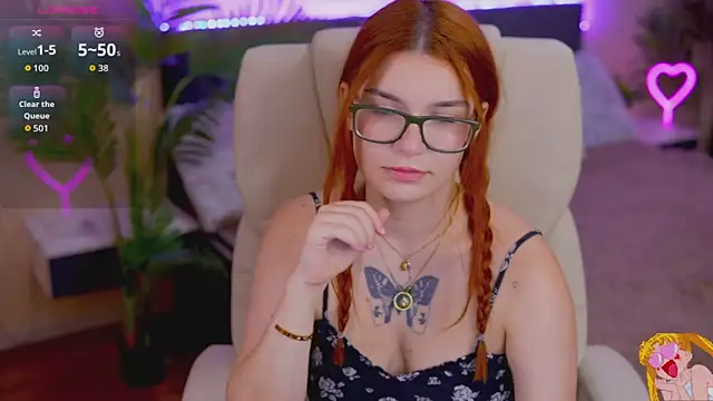 RedShinee online show from 17, 9, 2025