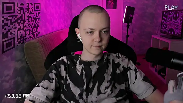 charonbaby1 online show from 4, 12, 2025