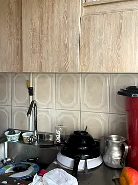 zoe roux21 online show from 2, 11, 2025