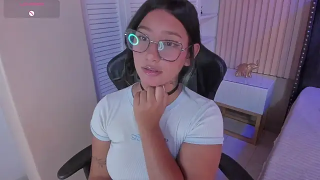 Snapshot of Yazmin_rouse chatting on 19, 3, 2025 Yazmin rouse online show from 19, 3, 2025