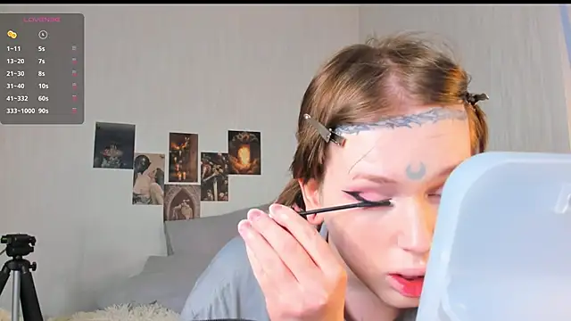 Snapshot of Spliti_moon chatting on 22, 3, 2026 Spliti moon online show from 22, 3, 2026