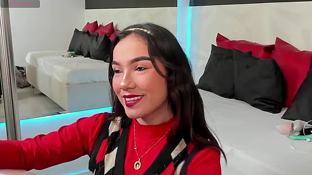 Snapshot of scarlet_castro chatting on 27, 1, 2025 scarlet castro online show from 27, 1, 2025