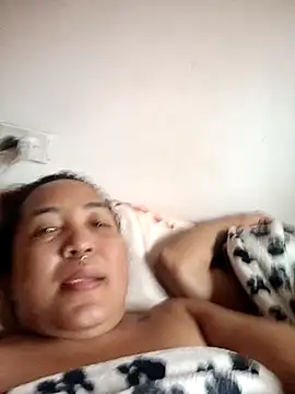 Snapshot of cougar_town chatting on 2, 3, 2025 cougar town online show from 2, 3, 2025