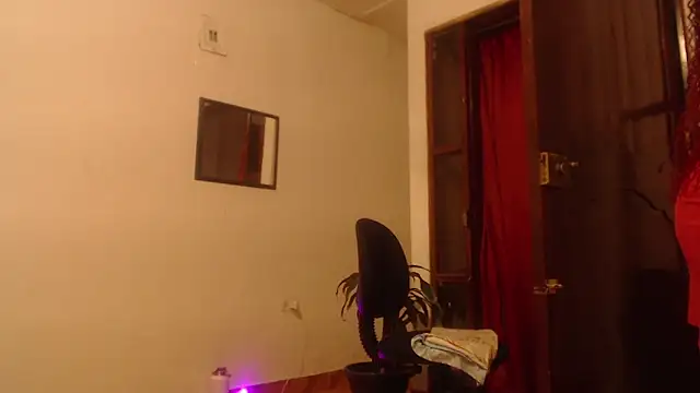 Snapshot of cougar_town chatting on 22, 11, 2025 cougar town online show from 22, 11, 2025