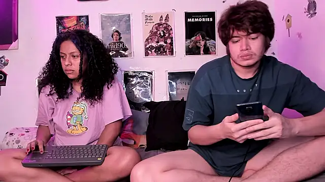 hothoneychile online show from 4, 3, 2026