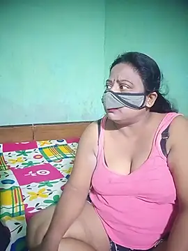 Group Of Lust online show from 25, 7, 2026
