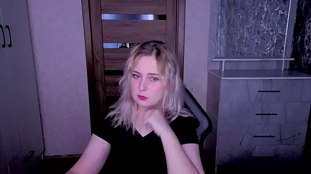 Kristy-Max online show from 22, 6, 2026