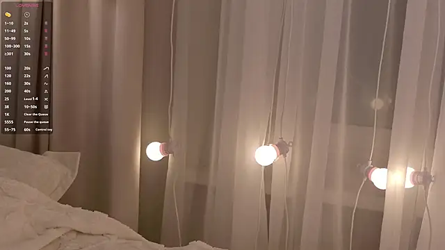 Snapshot of SunnyRisha chatting on 6, 1, 2026 SunnyRisha online show from 6, 1, 2026